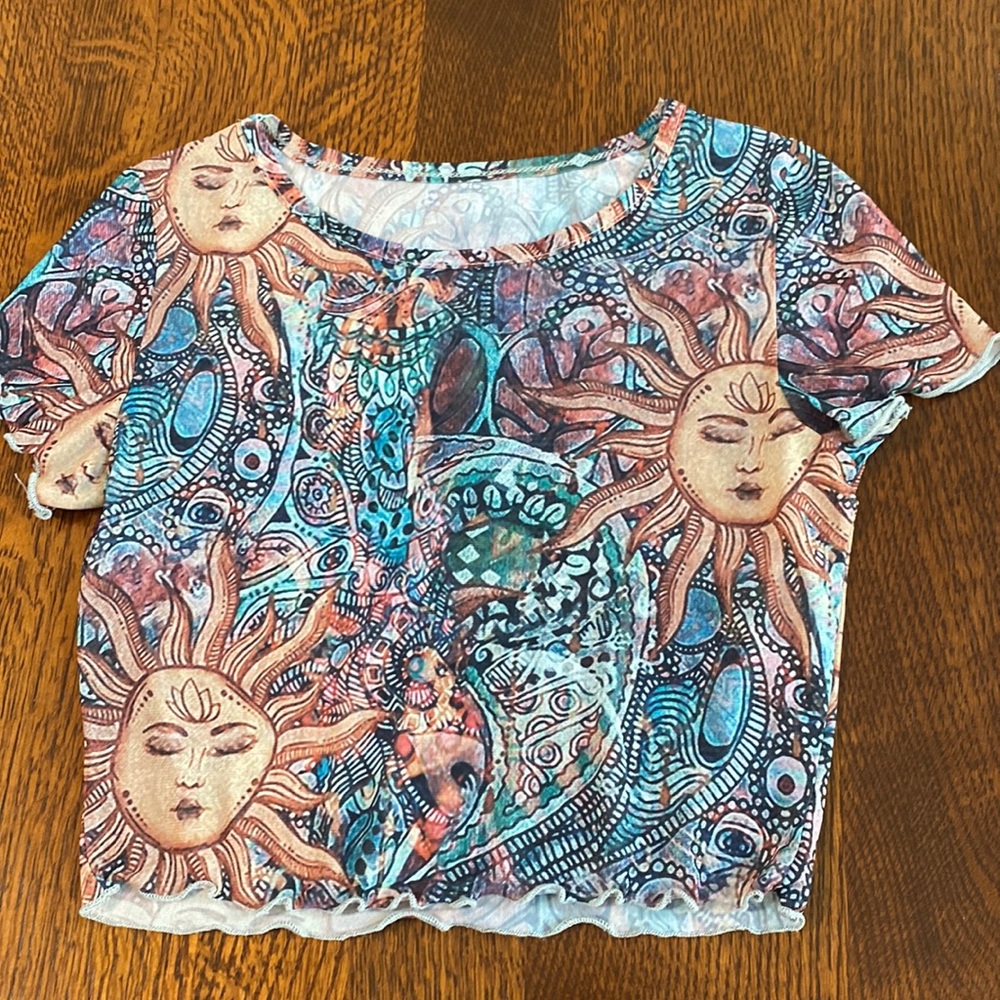 Size small crop top